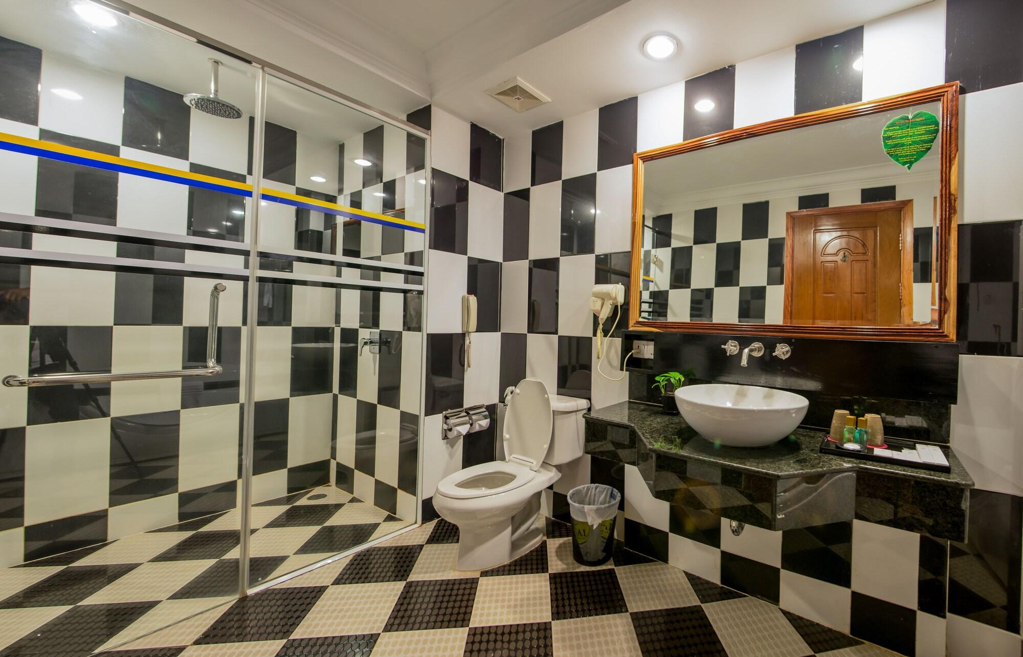 Somadevi Angkor Premium Hotel Сием Реап Екстериор снимка
